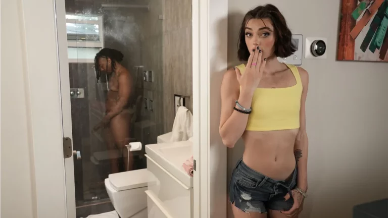 BangBros18 – Gets caught in the Act/ Shrooms Q