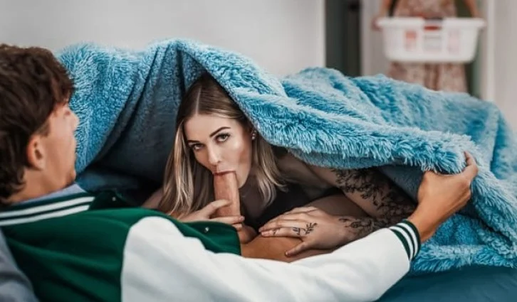 FamilyStrokes – Rate How I Fuck Taking First Place in My Stepbros Sex Rankings/ Aubree Blair